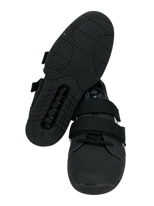Tenis 7.5 (DO-WIN)