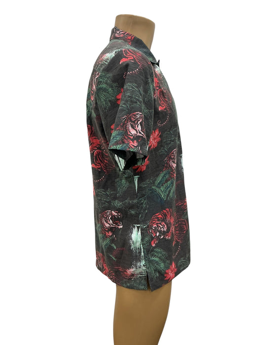 Camisa M (NEFF)