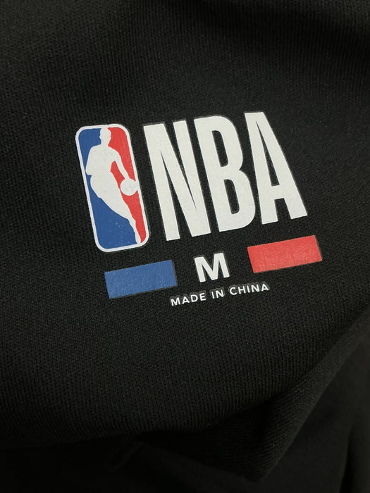 Playera M (NBA)