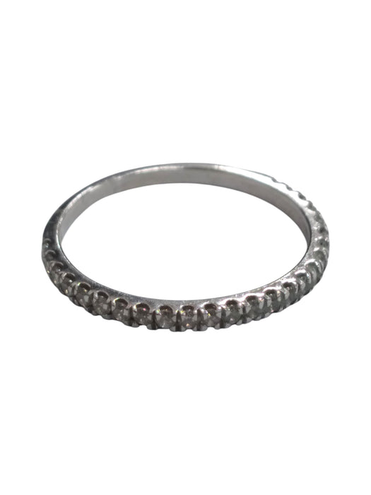 Anillo de plata