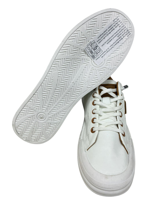 Tenis