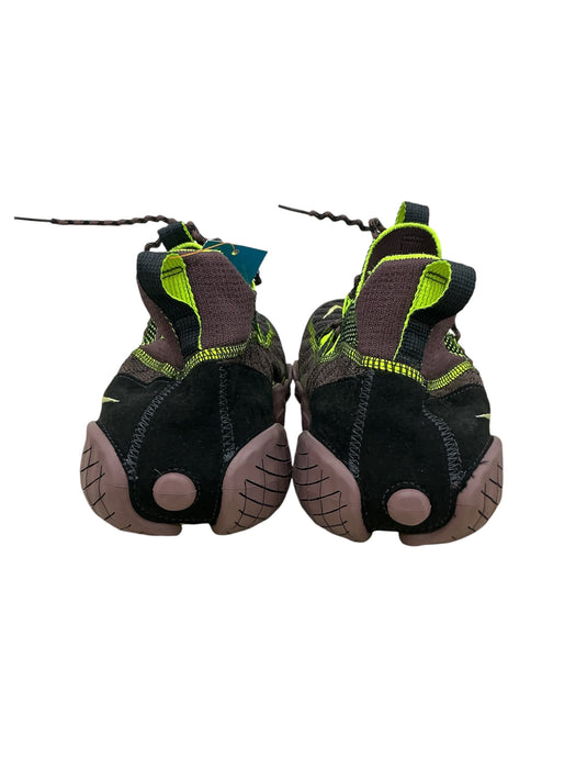 Tenis 9.5 (NIKE)