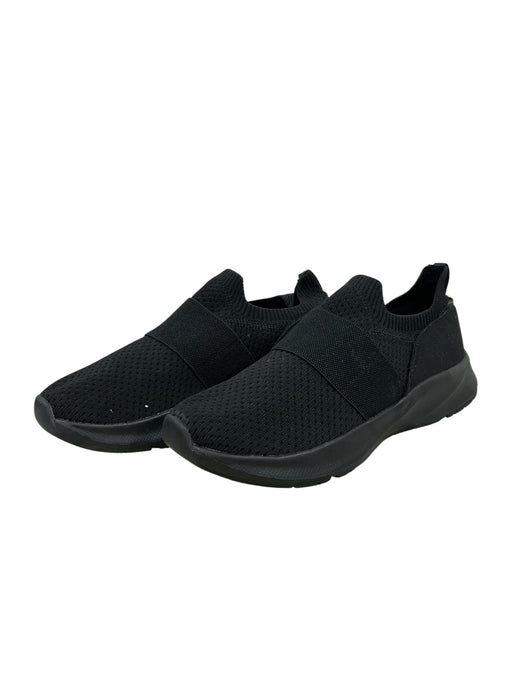 Tenis 8.5