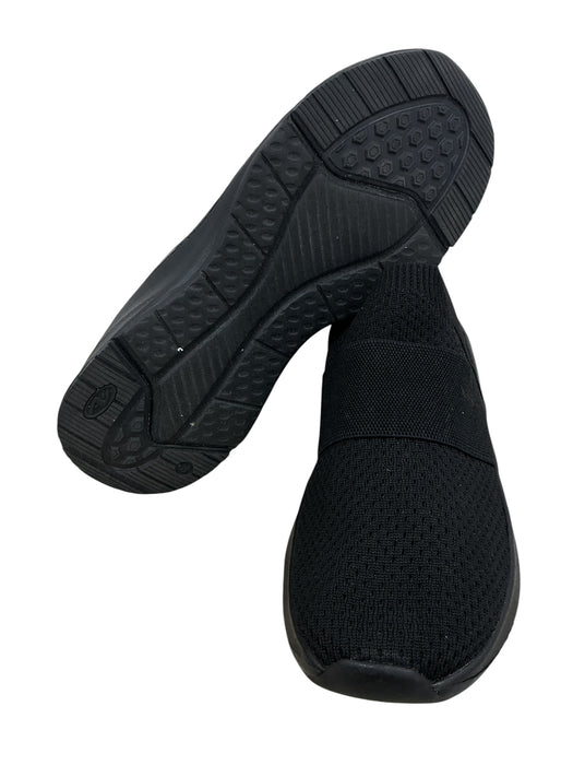 Tenis 8.5