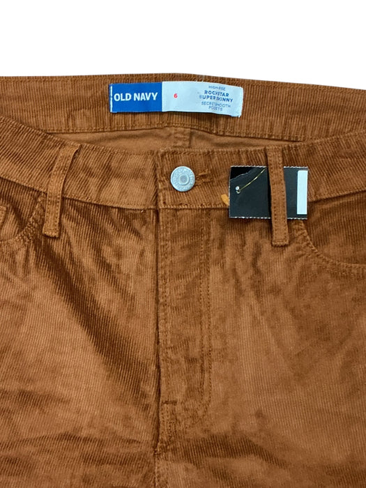 Pantalón 6 (OLD NAVY)