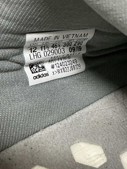 Tenis 12 (ADIDAS)
