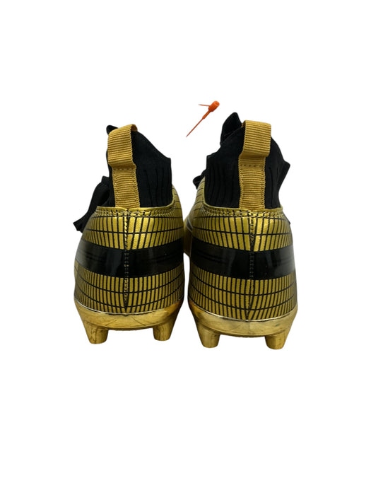 Tenis