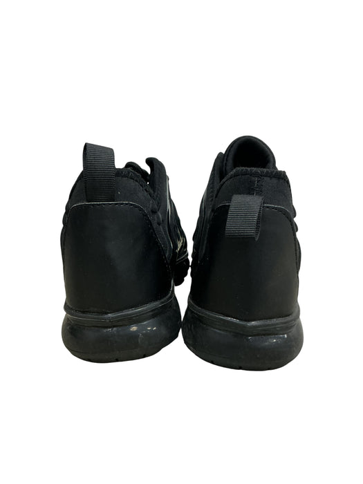 Tenis