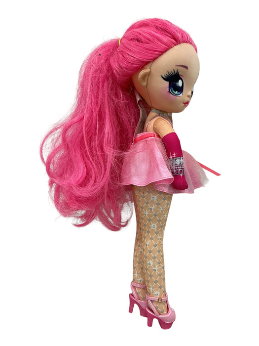 Muñeca (MGA)