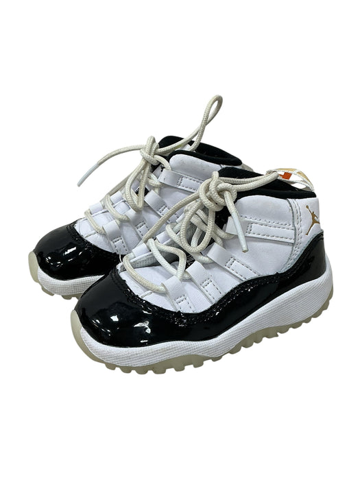 Tenis para bebé 5C (JORDAN)