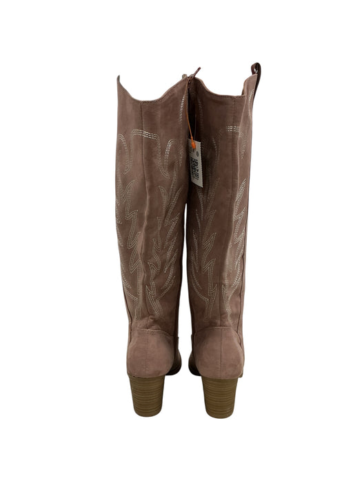 Bota 8