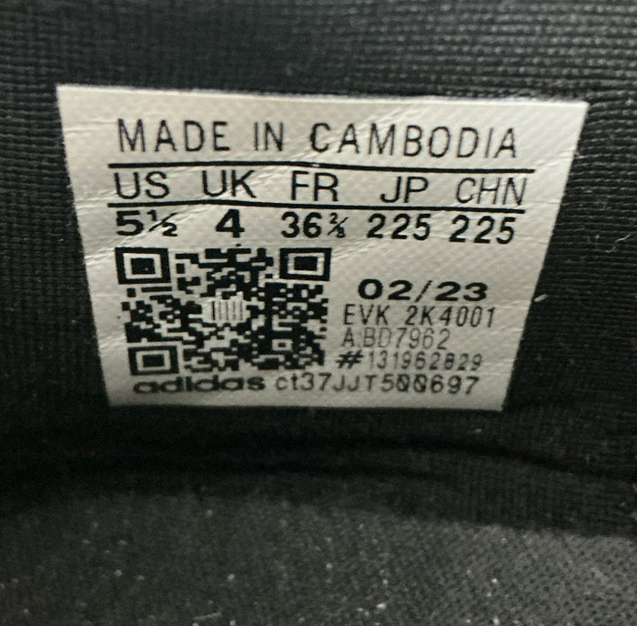 Tenis 5.5 (ADIDAS)