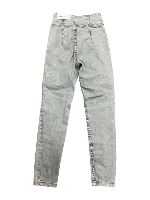 Pantalón 36 (BERSHKA)