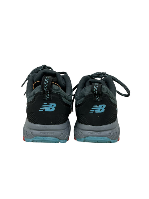 Tenis 8 (NEW BALANCE)