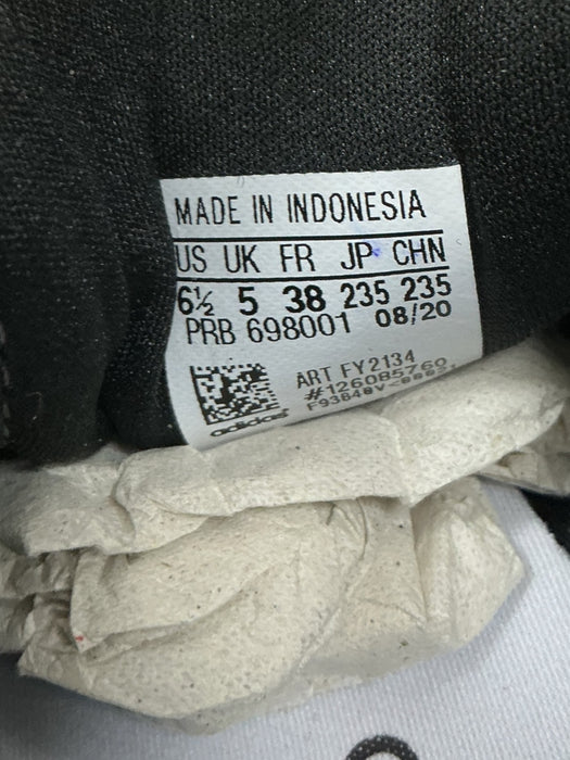 Tenis 6.5 (ADIDAS)