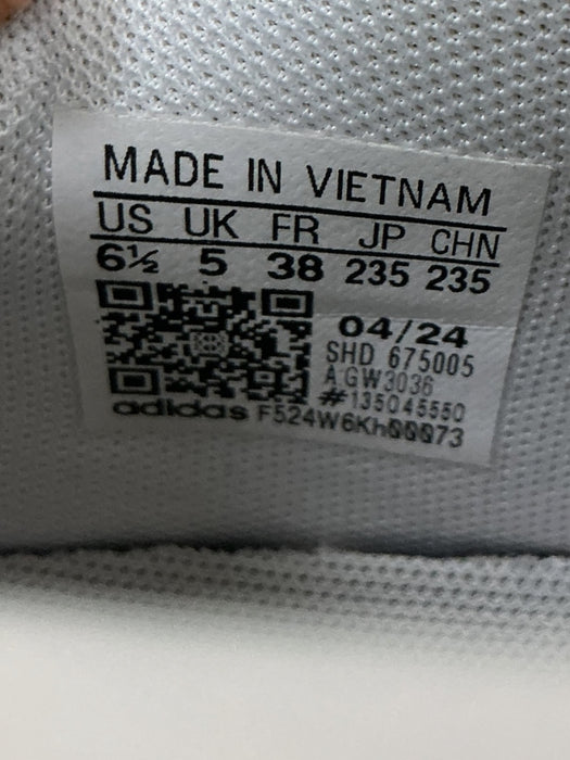 Tenis 6.5 (ADIDAS)