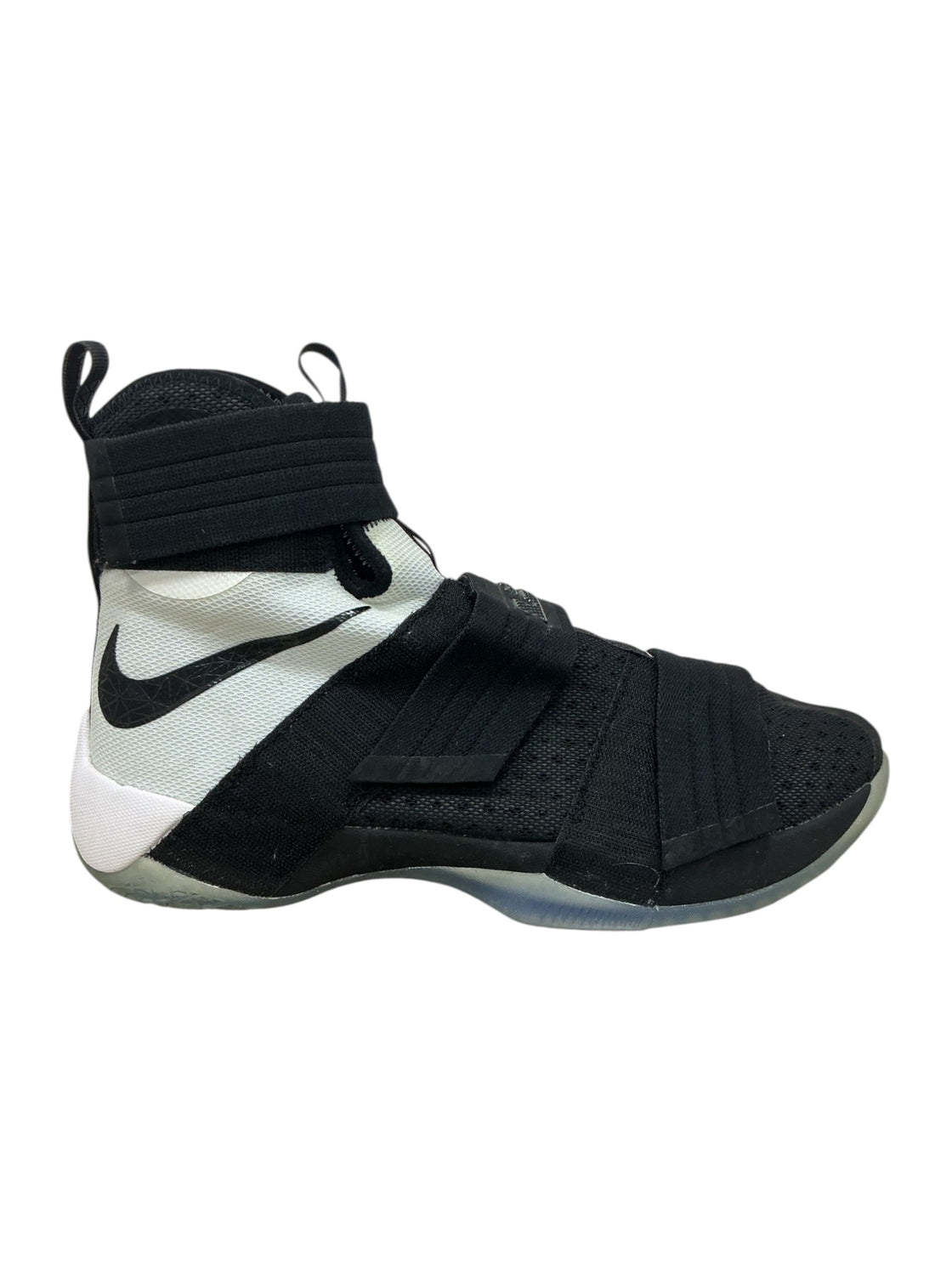 Tenis 11 (NIKE)