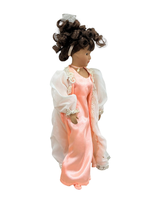 Muñeca decorativa