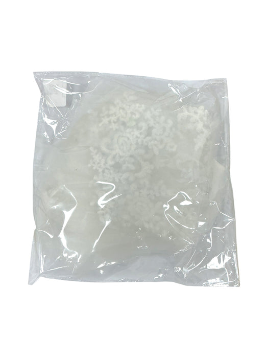 Velo de novia blanco con bordado floral - empaque