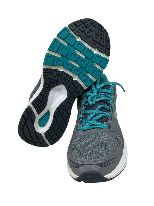 Tenis 8 (NEW BALANCE)