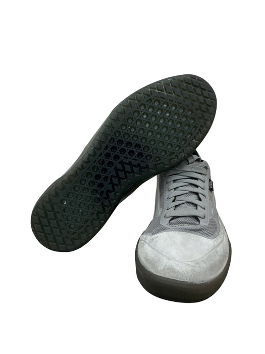 Tenis 9 (VANS)
