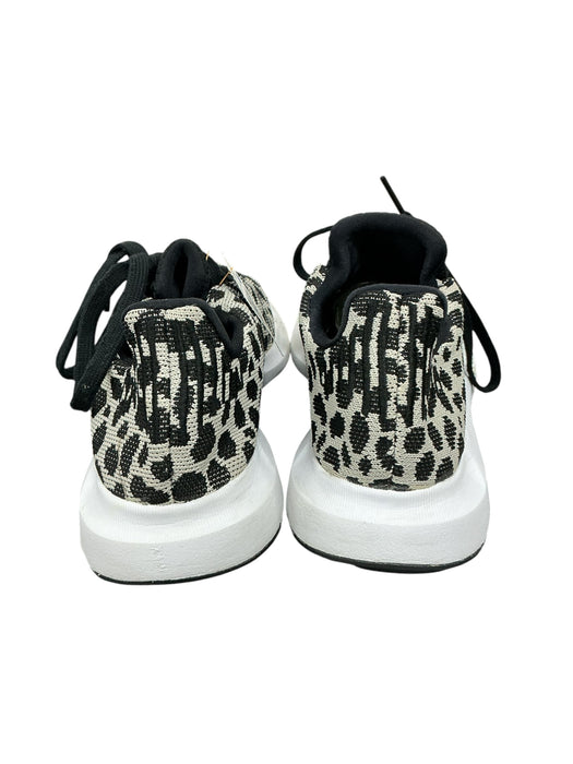 Tenis 8 (ADIDAS)