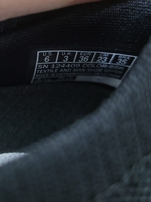 Tenis 6 (SKECHERS)
