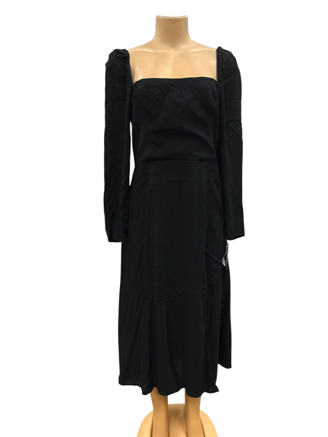 Vestido 10 (ADRIANNA PAPELL)