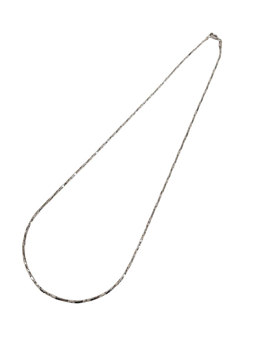 Collar de plata (925)