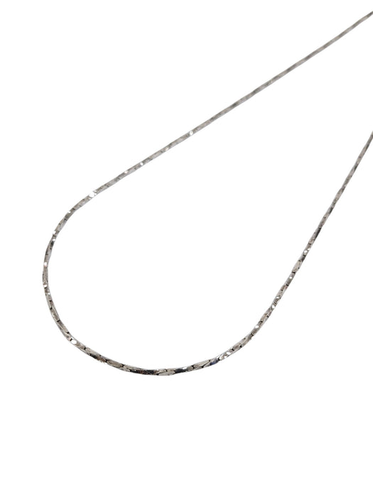 Collar de plata (925)