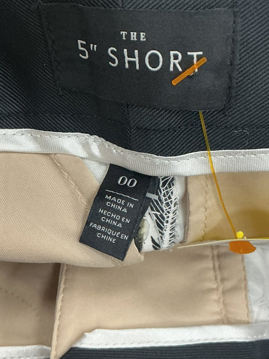 Short 00 (WHBM)