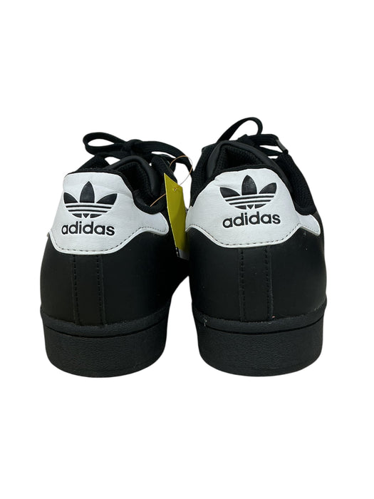 Tenis 8.5 (ADIDAS)