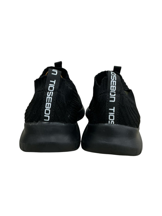 Tenis 36