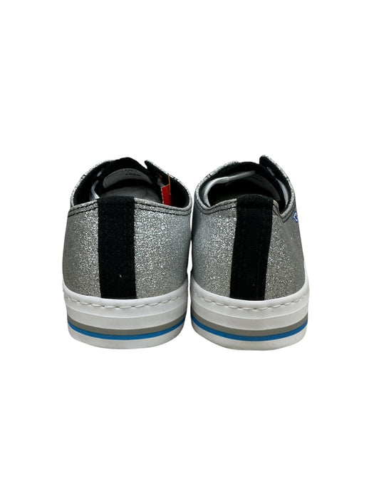 Tenis 9