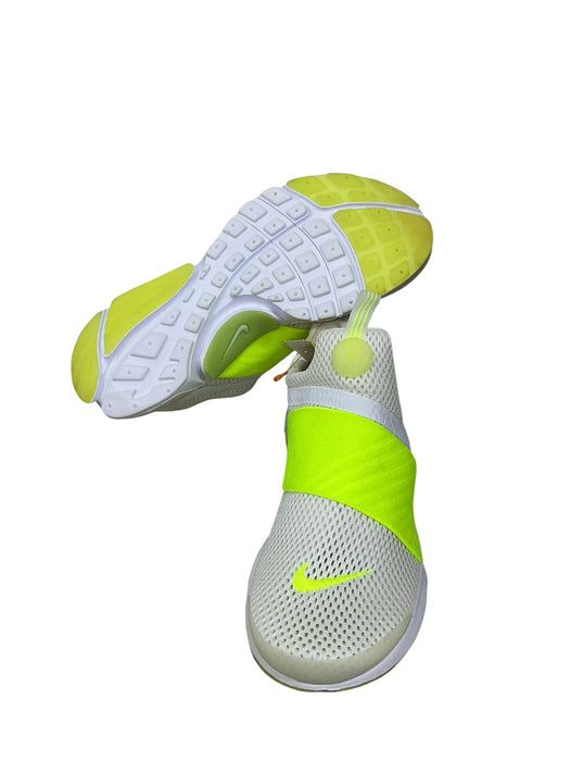 Tenis 4Y (NIKE)