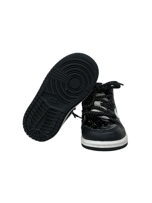 Tenis para niña 6C (JORDAN)