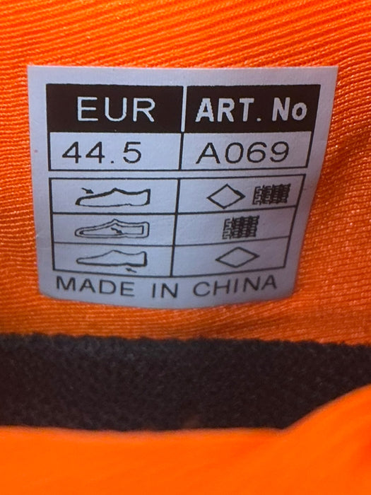 Tenis