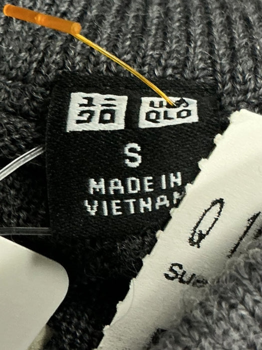 Suéter S (UNIQLO)