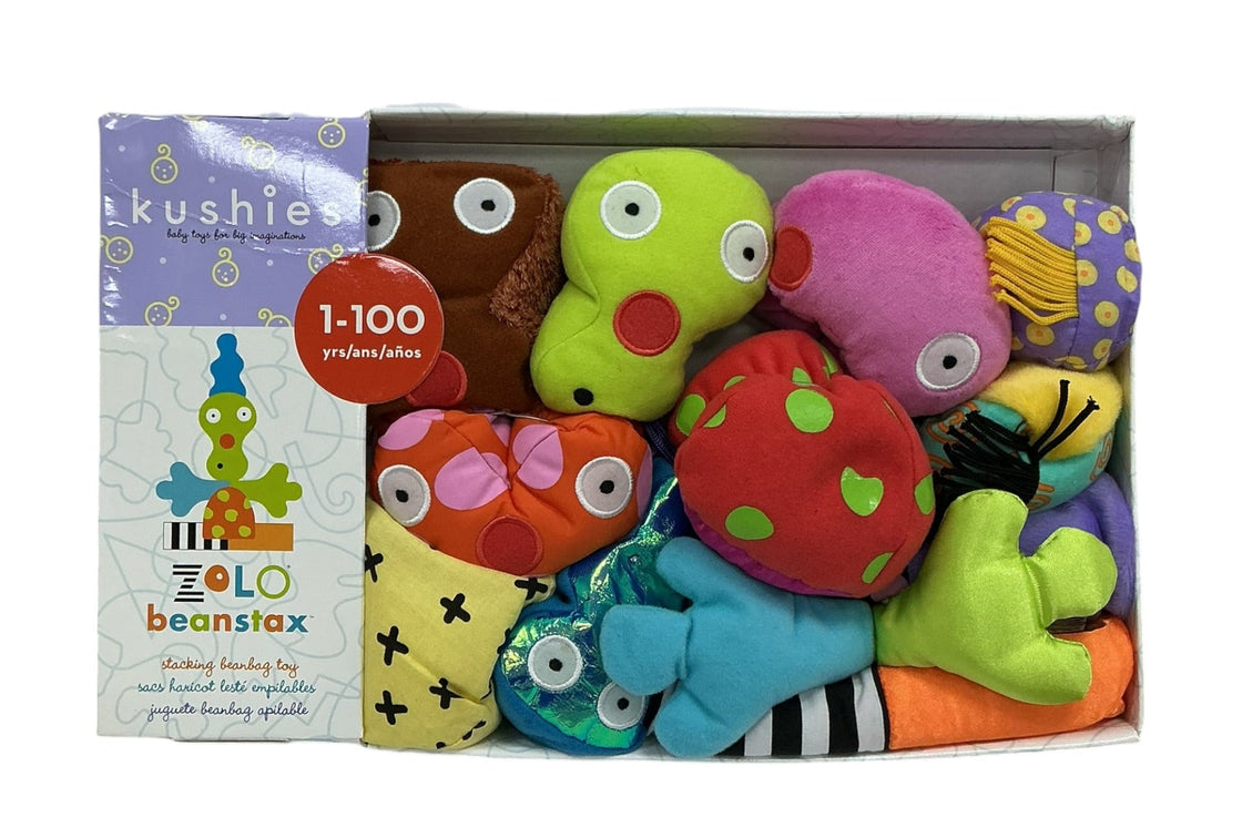 Juguetes apilables (KUSHIES)