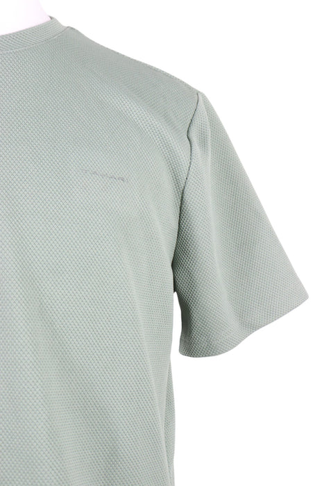 Playera L (TAHARI)