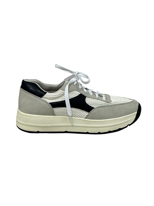 Tenis 10
