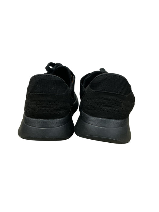 Tenis 8