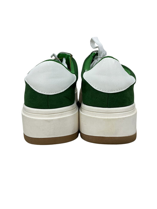 Tenis 8