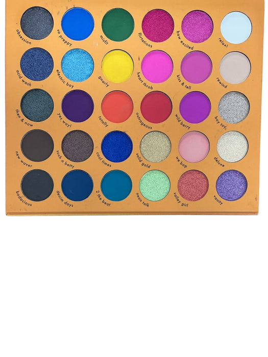Paleta de Sombras  (KARA BEAUTY)