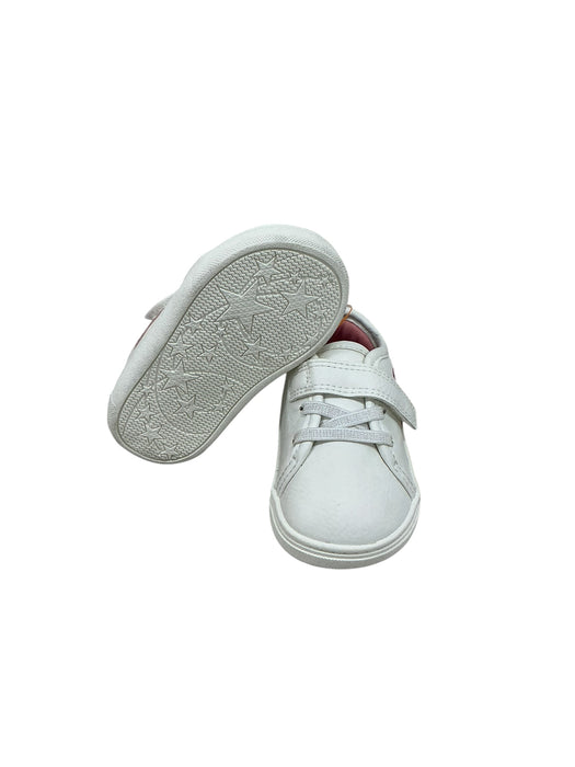 Tenis para bebé 3 (CARTER'S)