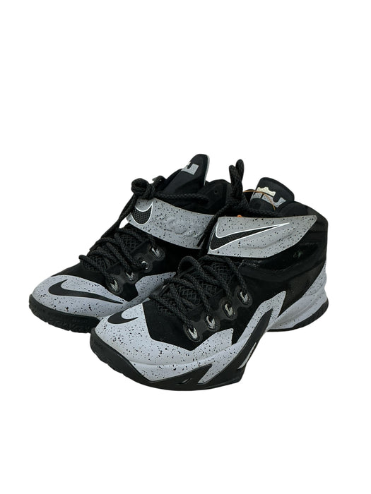 Tenis 8.5 (NIKE)