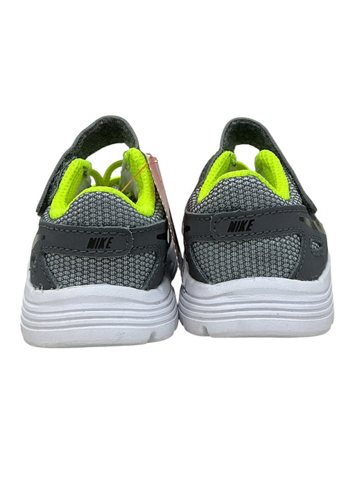 Tenis para bebé 2C (NIKE)