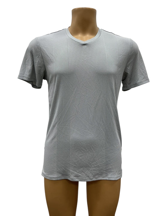 Playera M (GUESS)