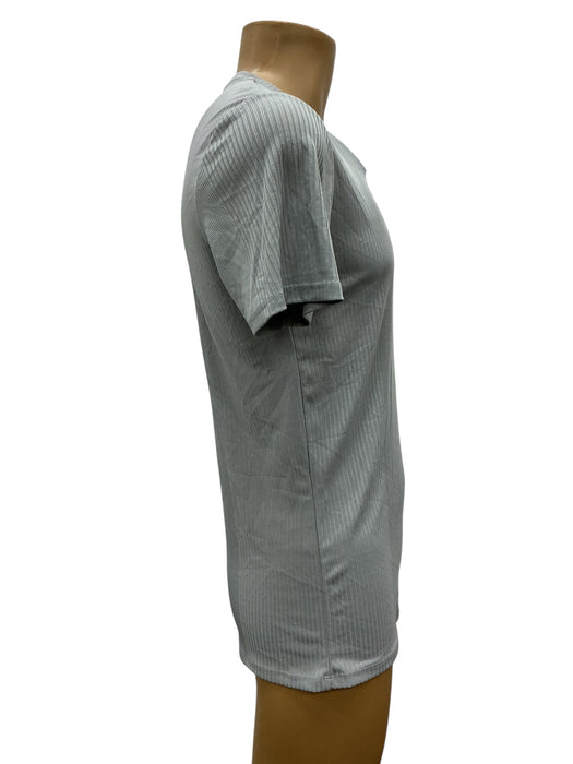 Playera M (GUESS)