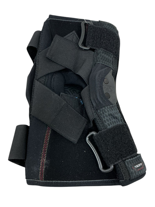 Rodillera ortopédica (MCDAVID)